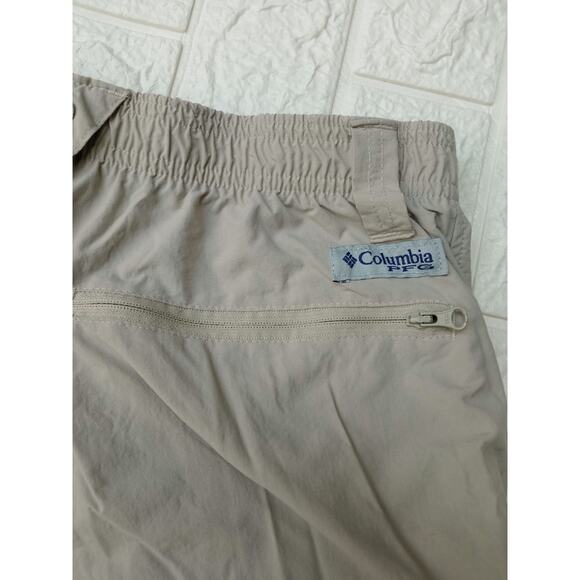 Columbia Omni Shade Bahama PFG Fishing Shorts Men Khaki Cargo Utility Size Small - Picture 8 of 9